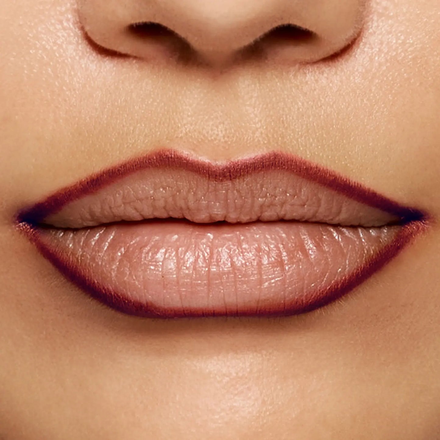 Luxlue Easy Glide Lip Liner — Creamy, Blendable Color with Smooth Application, Summervibes